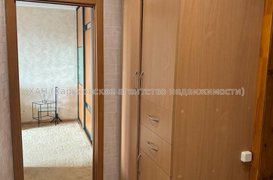 Продам квартиру, Пластичный пер. , 2  ком., 48.40 м², косметический ремонт 