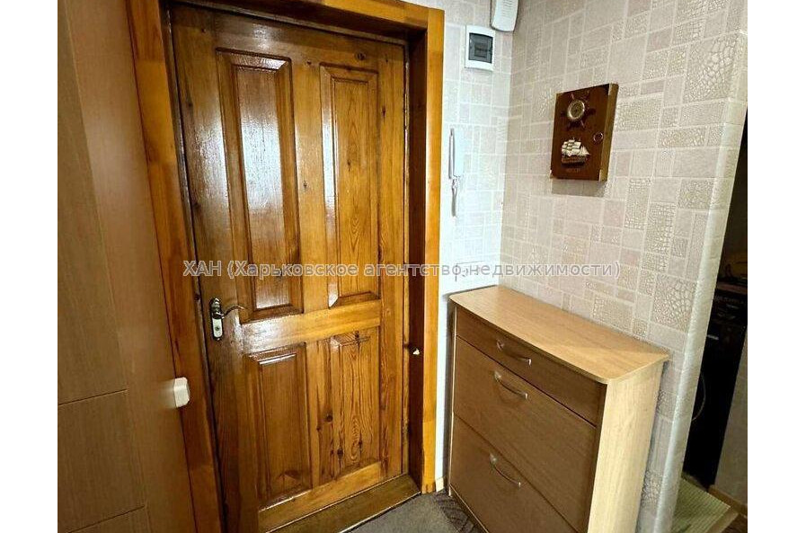Продам квартиру, Пластичный пер. , 2  ком., 48.40 м², косметический ремонт 