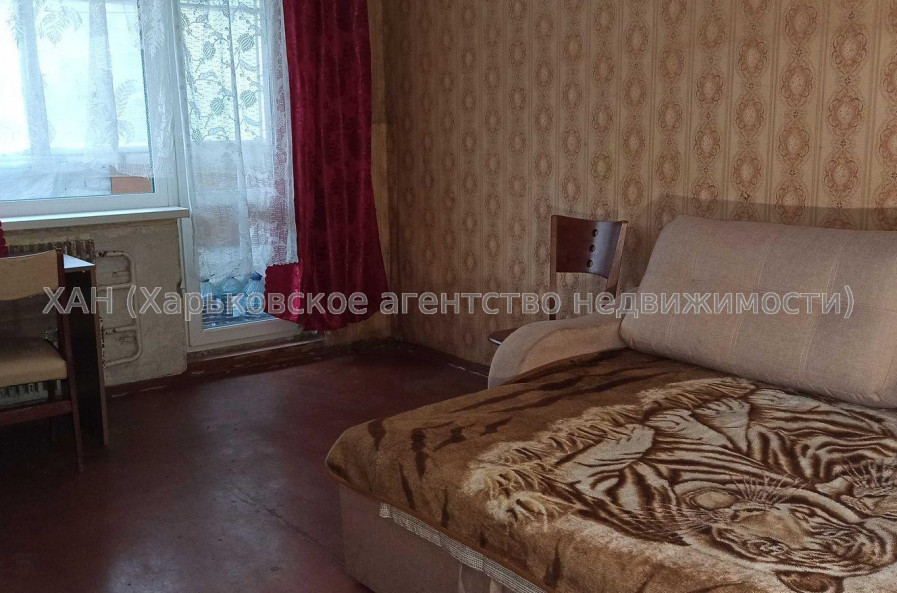 Продам квартиру, Бучмы ул. , 2  ком., 44 м², косметический ремонт 
