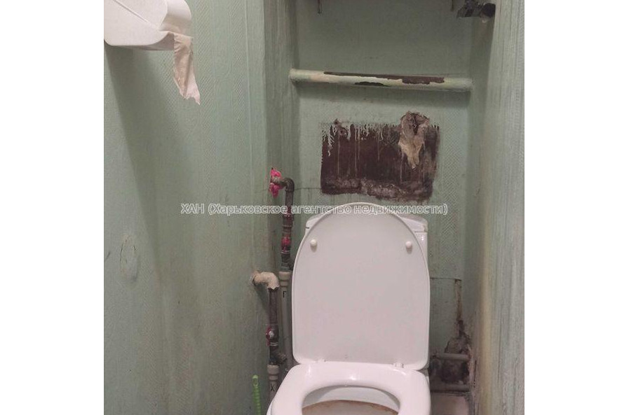 Продам квартиру, Бучмы ул. , 2  ком., 44 м², косметический ремонт 