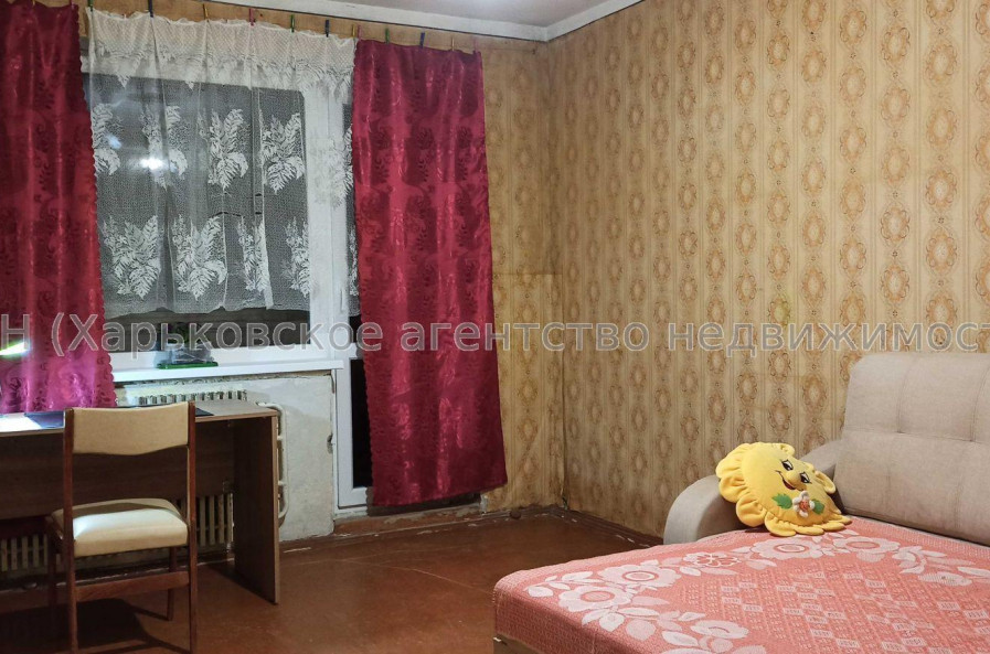 Продам квартиру, Бучмы ул. , 2 кім., 44 м², косметический ремонт 