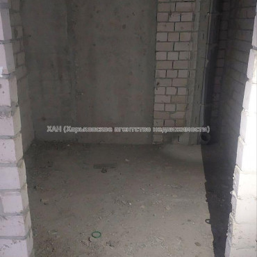 Продам квартиру, Шевченко ул. , 1 кім., 42 м², без внутренних работ 