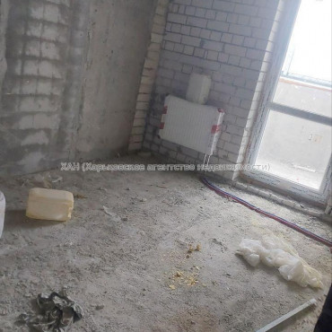 Продам квартиру, Шевченко ул. , 1  ком., 42 м², без внутренних работ 