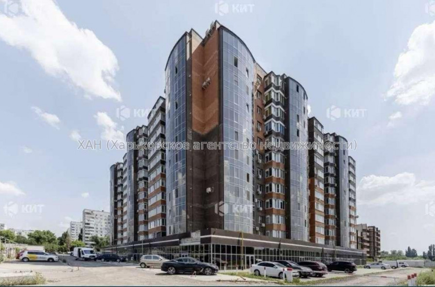Продам квартиру, Мирная ул. , 2  ком., 80 м², евроремонт 