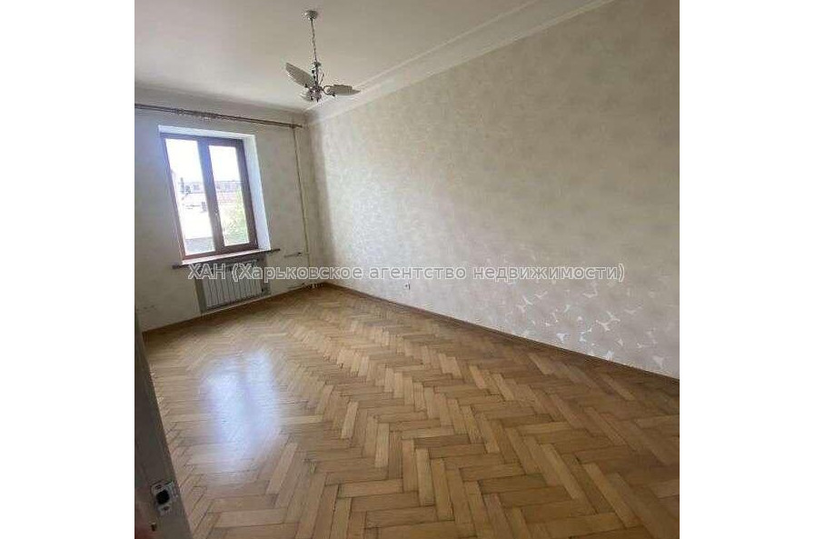 Продам квартиру, Дарвина ул. , 3 кім., 70 м², капитальный ремонт 