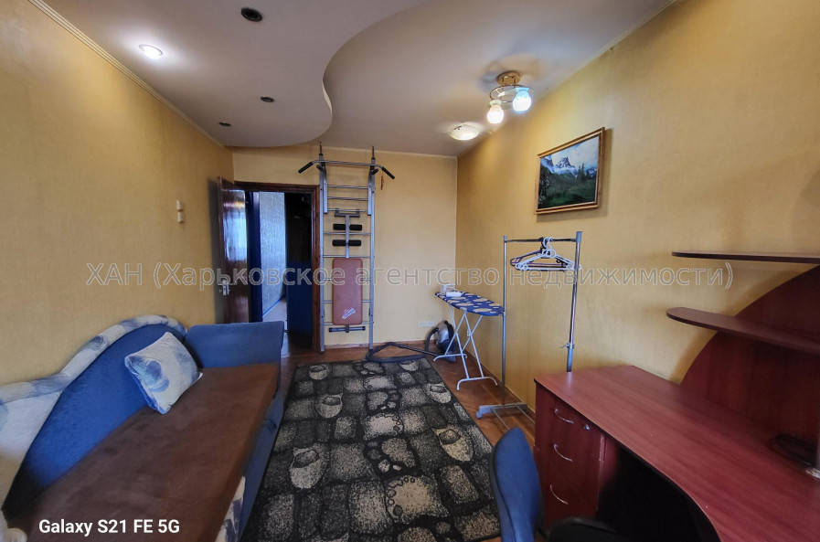 Сдам квартиру, Аэрокосмический пр. , 3  ком., 65 м², косметический ремонт 