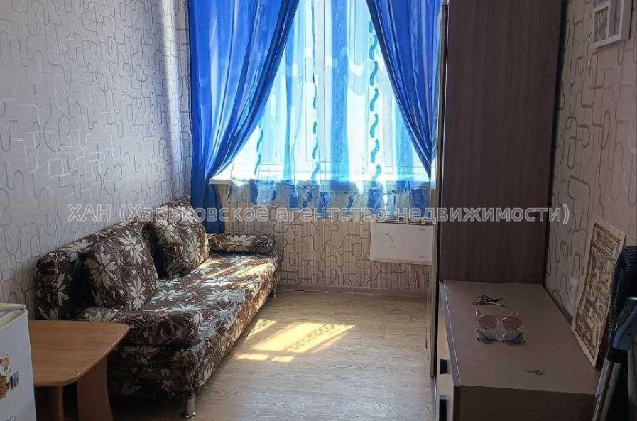 Продам квартиру, Героев Харькова просп. , 1 кім., 18 м², капитальный ремонт 