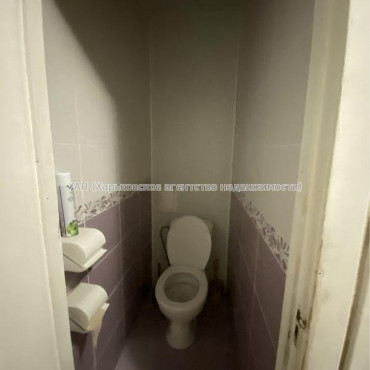 Продам квартиру, Георгия Тарасенко ул. , 1 кім., 18 м², капитальный ремонт 