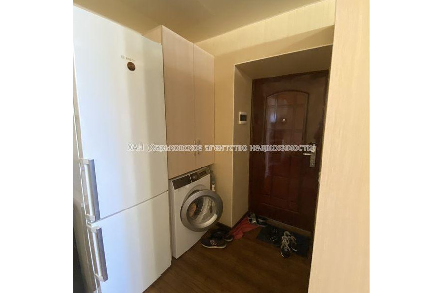 Продам квартиру, Георгия Тарасенко ул. , 1  ком., 18 м², капитальный ремонт 