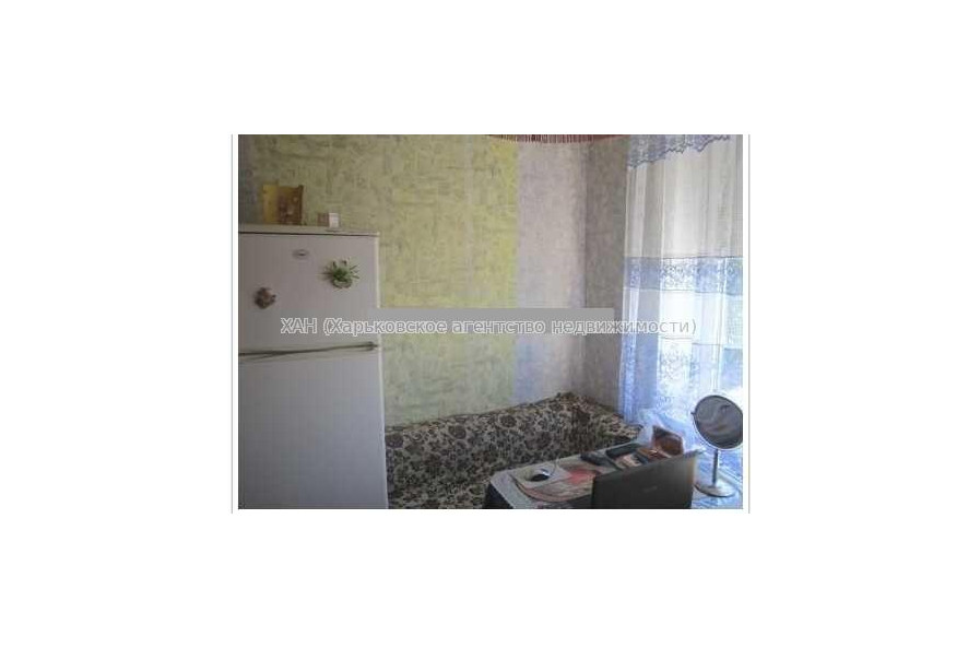 Продам квартиру, Героев Труда ул. , 1  ком., 33 м², косметический ремонт 