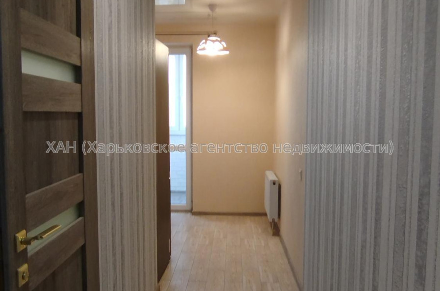 Продам квартиру, Ньютона ул. , 1  ком., 41.20 м², капитальный ремонт 