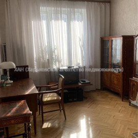 Продам квартиру, Крымская ул. , 3  ком., 75 м², евроремонт