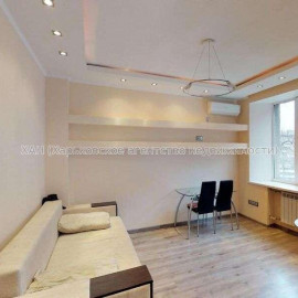 Продам квартиру, Данилевского ул. , 2 кім., 52 м², капитальный ремонт