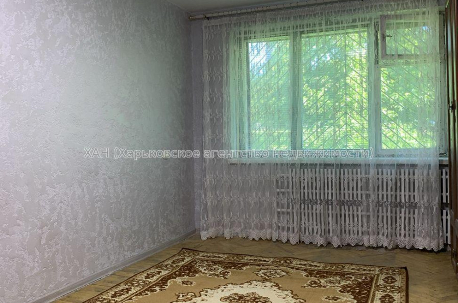 Продам квартиру, Бучмы ул. , 1 кім., 30 м², советский ремонт 