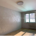 Продам квартиру, Бучмы ул. , 1  ком., 30 м², советский ремонт 