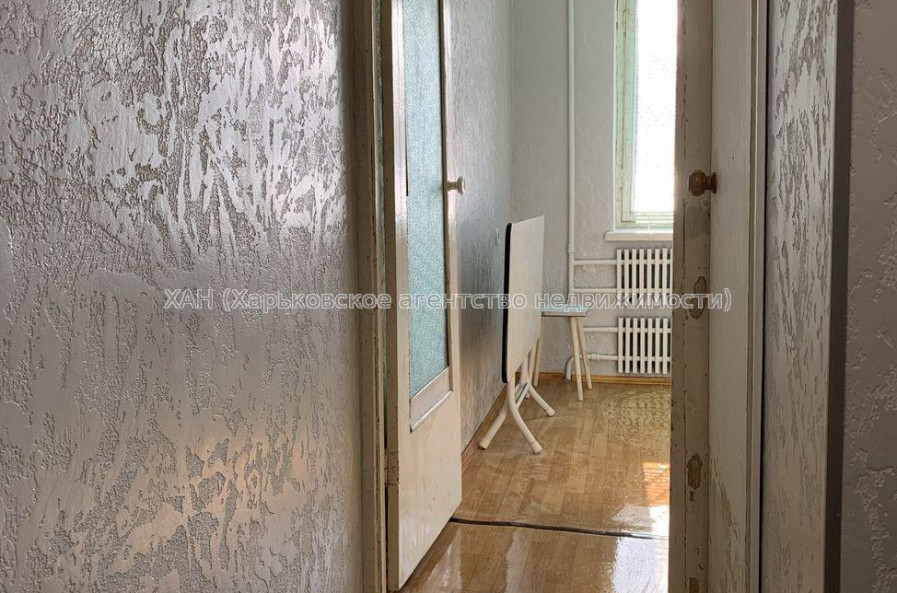 Продам квартиру, Бучмы ул. , 1  ком., 30 м², советский ремонт 
