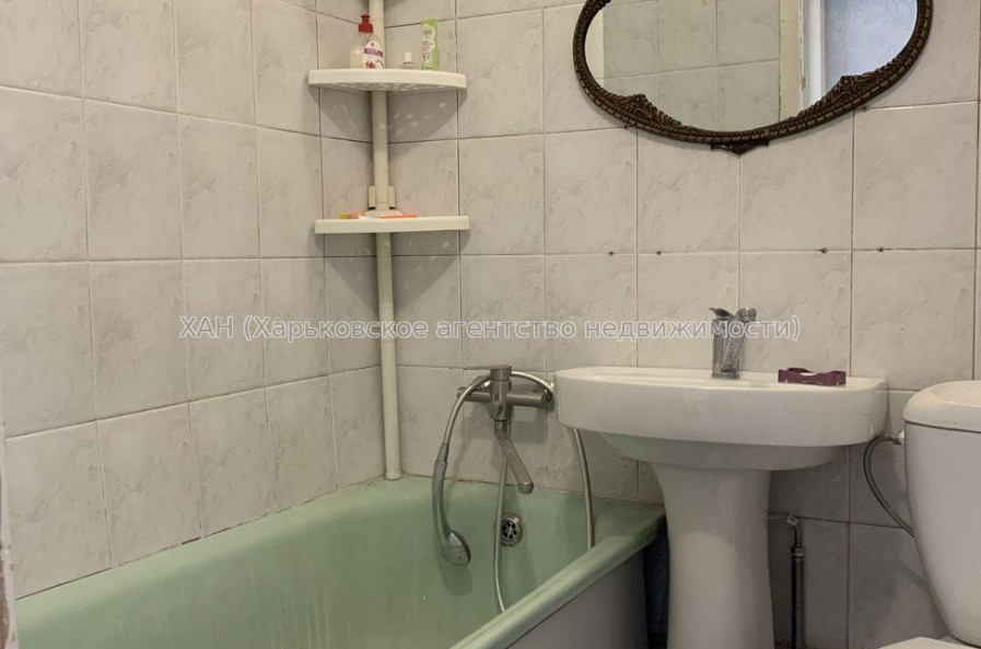 Продам квартиру, Бучмы ул. , 1 кім., 30 м², советский ремонт 