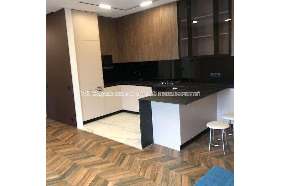 Продам квартиру, Клеменова Дача ул. , 3 кім., 104 м², евроремонт 