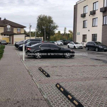 Продам квартиру, Клеменова Дача ул. , 3  ком., 104 м², евроремонт 