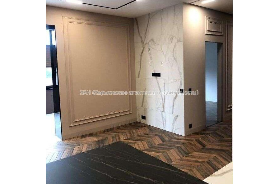 Продам квартиру, Клеменова Дача ул. , 3 кім., 104 м², евроремонт 