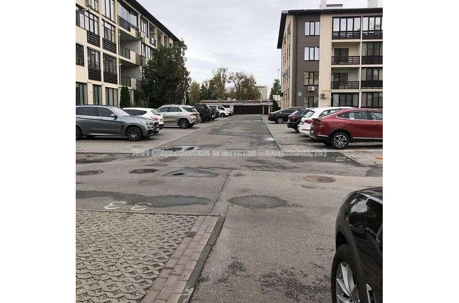 Продам квартиру, Клеменова Дача ул. , 3 кім., 104 м², евроремонт 