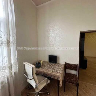 Продам квартиру, Полтавский Шлях ул. , 3 кім., 62 м², косметический ремонт 