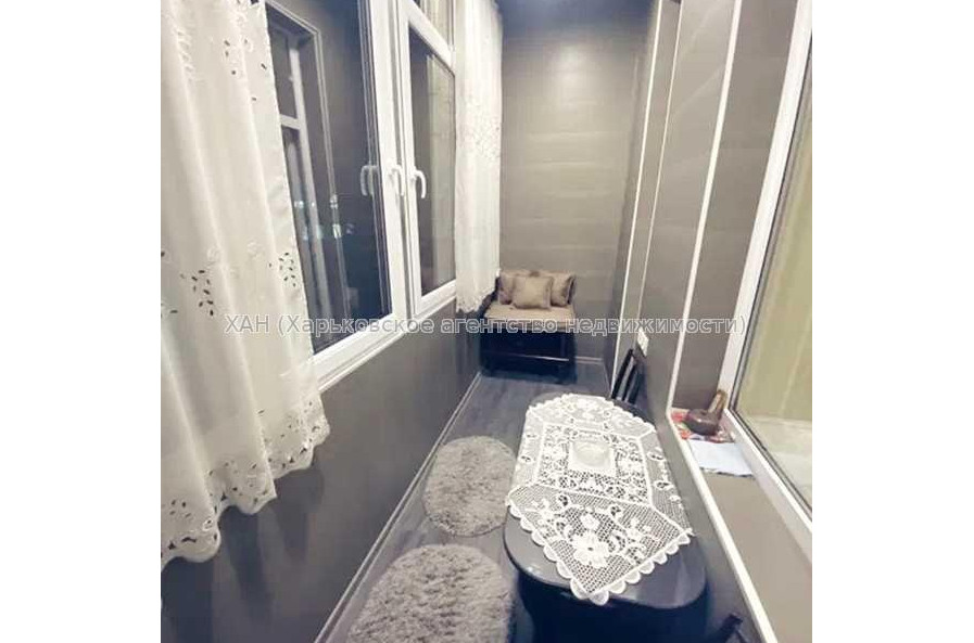 Продам квартиру, Полтавский Шлях ул. , 3  ком., 62 м², косметический ремонт 