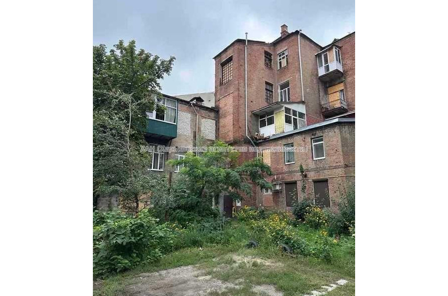 Продам квартиру, Полтавский Шлях ул. , 3 кім., 62 м², косметический ремонт 