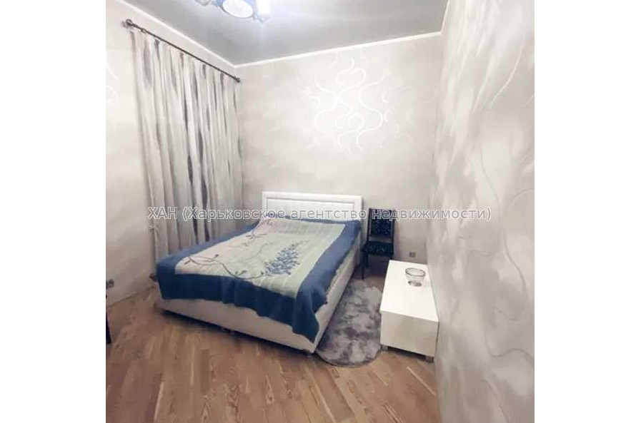 Продам квартиру, Полтавский Шлях ул. , 3  ком., 62 м², косметический ремонт 