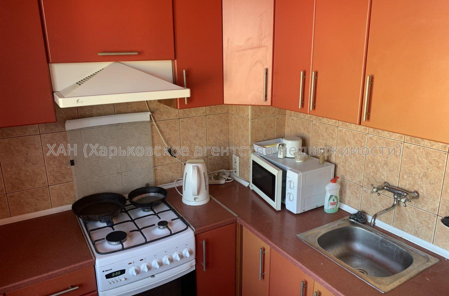 Продам квартиру, Полтавский Шлях ул. , 1  ком., 33 м², косметический ремонт 