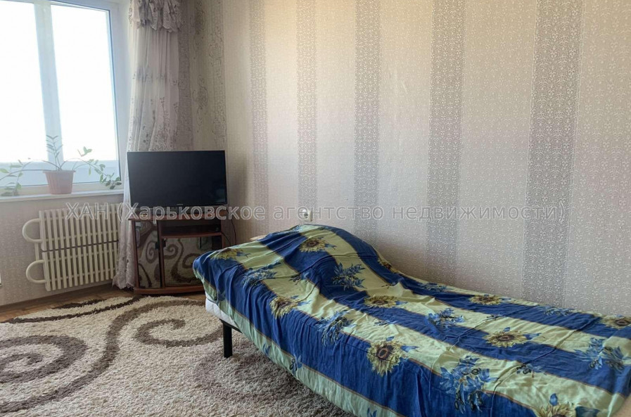 Продам квартиру, Полтавский Шлях ул. , 1  ком., 33 м², косметический ремонт 