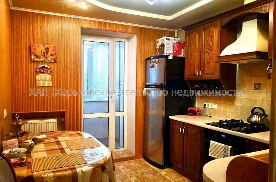 Продам квартиру, Каденюка ул. , 2 кім., 60 м², евроремонт 