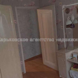 Продам квартиру, Победы просп. , 2 кім., 48 м², косметический ремонт