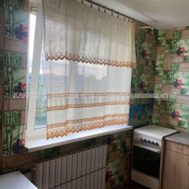 Продам квартиру, Грицевца Сергея бульв. , 1 кім., 32 м², косметический ремонт