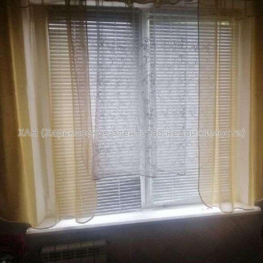 Продам квартиру, Непокоренных ул. , 15Б , 1 кім., 36 м², косметический ремонт 