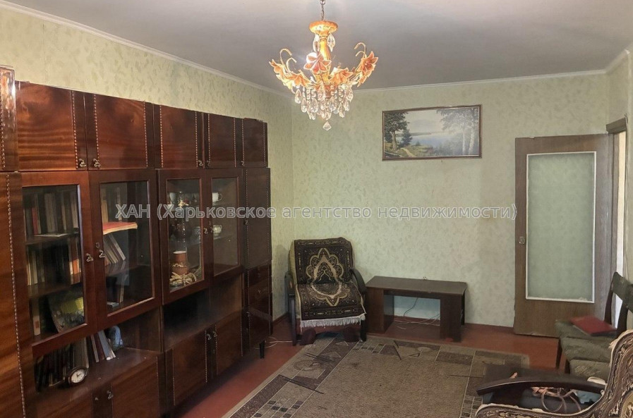 Продам квартиру, Непокоренных ул. , 15Б , 1 кім., 36 м², косметический ремонт 
