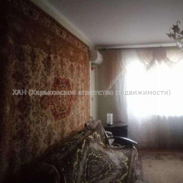 Продам квартиру, Непокоренных ул. , 15Б , 1 кім., 36 м², косметический ремонт 