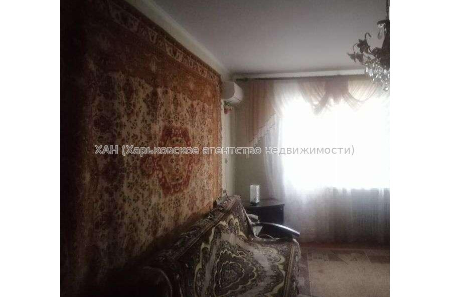 Продам квартиру, Непокоренных ул. , 1 кім., 36 м², косметический ремонт 