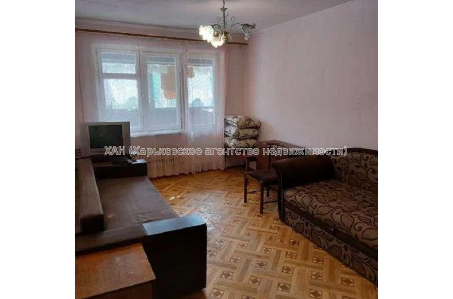 Продам квартиру, Непокоренных ул. , 1  ком., 31 м², косметический ремонт 