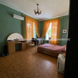 Продам квартиру, Рымарская ул. , д. 17 , 2  ком., 62 м², косметический ремонт