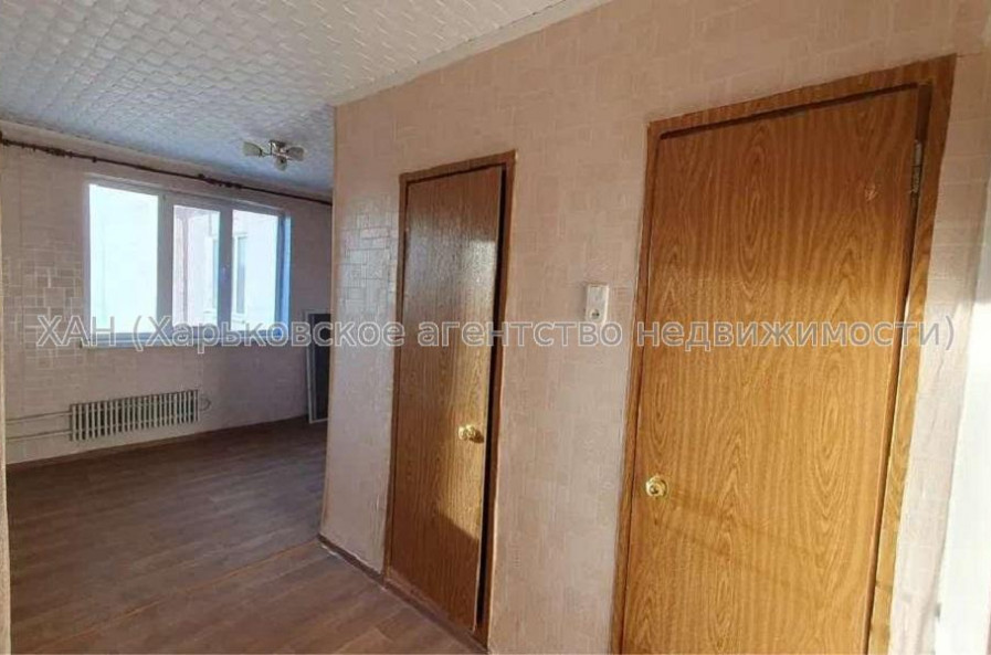 Продам квартиру, Салтовское шоссе , 3 кім., 70 м², советский ремонт 