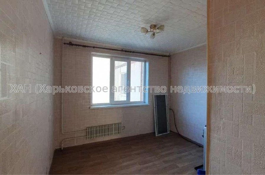 Продам квартиру, Салтовское шоссе , 3  ком., 70 м², советский ремонт 