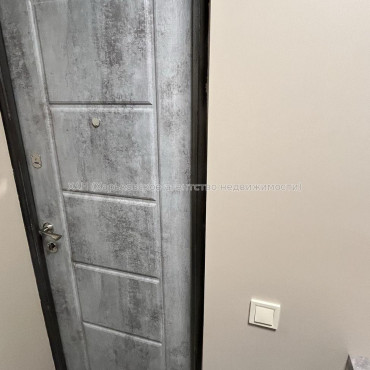 Продам квартиру, Большая Кольцевая ул. , 1 кім., 33 м², авторский дизайн 