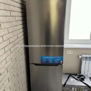 Продам квартиру, Большая Кольцевая ул. , 1 кім., 33 м², авторский дизайн 