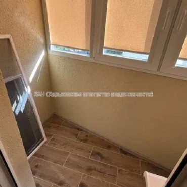 Продам квартиру, Большая Кольцевая ул. , 1 кім., 33 м², авторский дизайн 