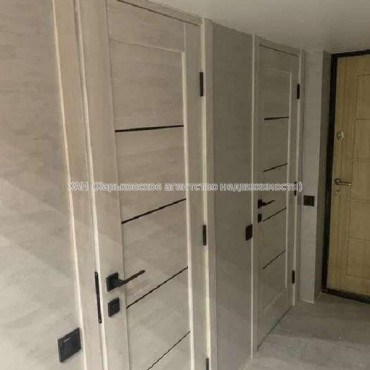 Продам квартиру, Переяславская ул. , 23 , 1  ком., 50 м², авторский дизайн 