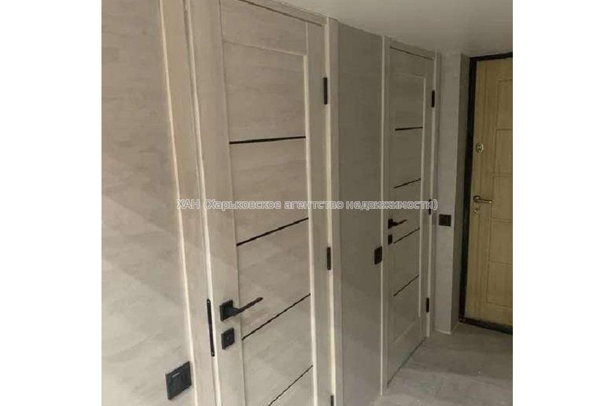 Продам квартиру, Переяславская ул. , 1 кім., 50 м², авторский дизайн 
