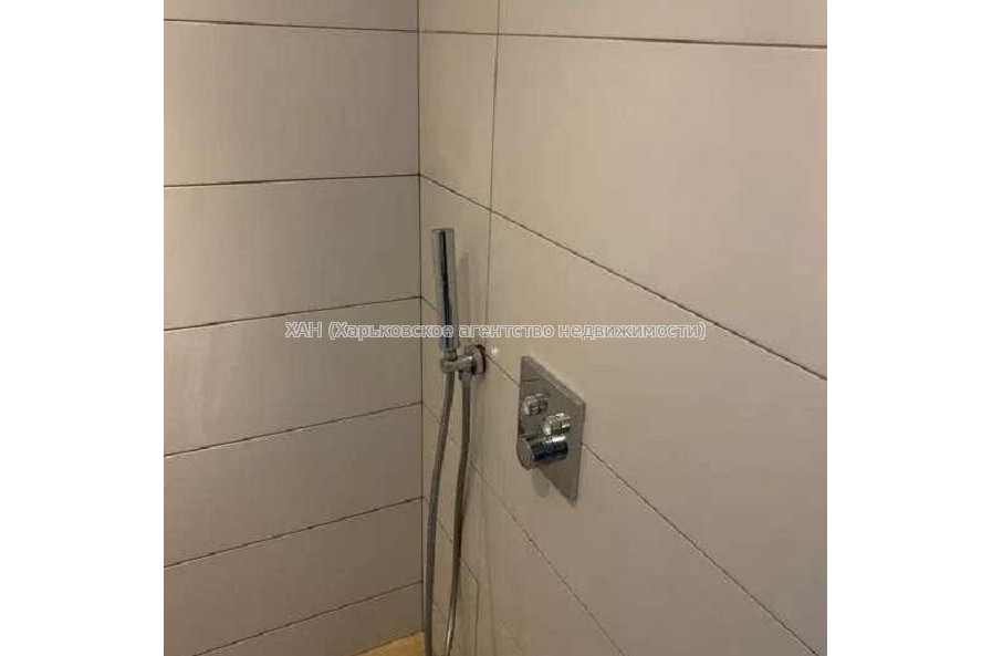 Продам квартиру, Переяславская ул. , 1 кім., 50 м², авторский дизайн 
