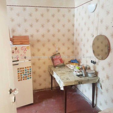 Продам квартиру, Ньютона ул. , 2  ком., 40 м², советский ремонт 