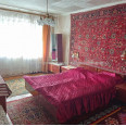 Продам квартиру, Светлая ул. , 3 кім., 63 м², косметический ремонт 